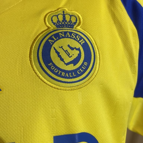Al Nassr soccer club Cristiano Ronaldo jersey home 2024-2025 season - Picture 4 of 4